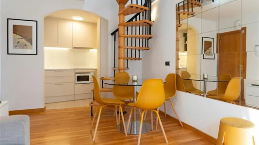Apartments in Barcelona Ciutat Vella - photo 6