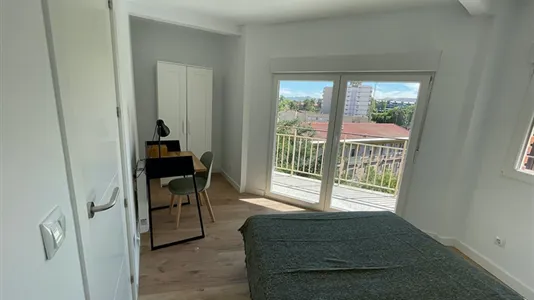 Rooms in Guadalajara - photo 4