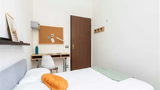Rooms in Milano Zona 5 - Vigentino, Chiaravalle, Gratosoglio - photo 4