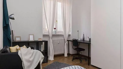 Room for rent in Corsico, Lombardia