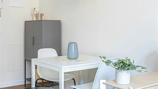 Apartments in Barcelona Ciutat Vella - photo 5