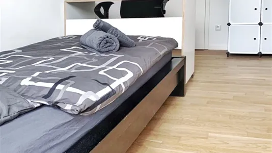 Rooms in Berlin Lichtenberg - photo 4