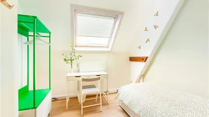 Room for rent in Brussels Schaarbeek, Brussels