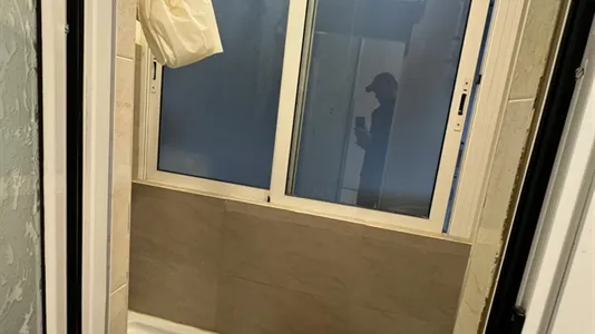 Rooms in Barcelona Eixample - photo 4