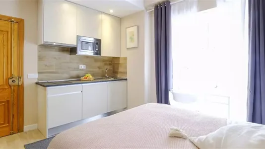 Rooms in Madrid Tetuán - photo 5