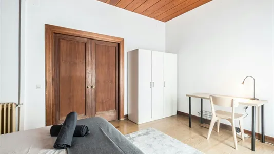 Rooms in Madrid Centro - photo 7