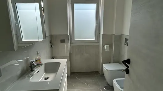 Rooms in Roma Municipio XIV – Monte Mario - photo 7