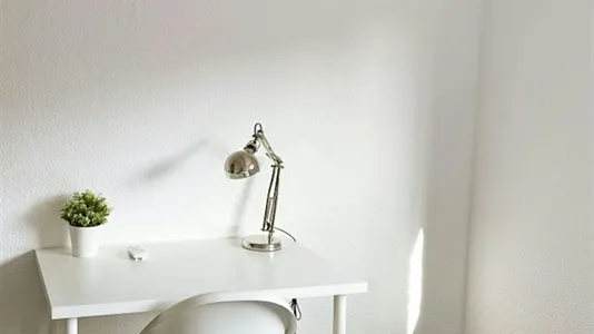 Rooms in Valencia L'Eixample - photo 3