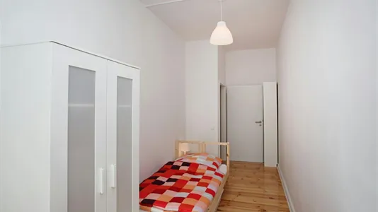 Rooms in Berlin Friedrichshain-Kreuzberg - photo 2