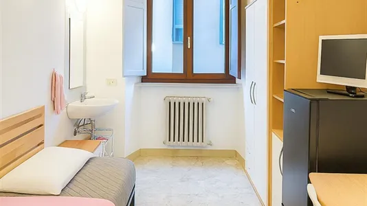 Rooms in Siena - photo 4