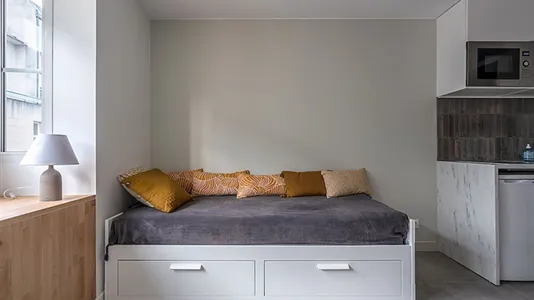 Apartments in Paris 10ème arrondissement - photo 5