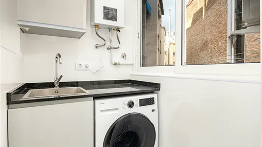 Apartments in Barcelona Eixample - photo 9