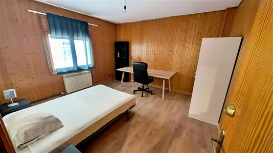 Rooms in Zaragoza - photo 8