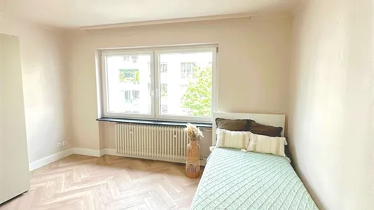 Apartments in Frankfurt Süd - photo 3