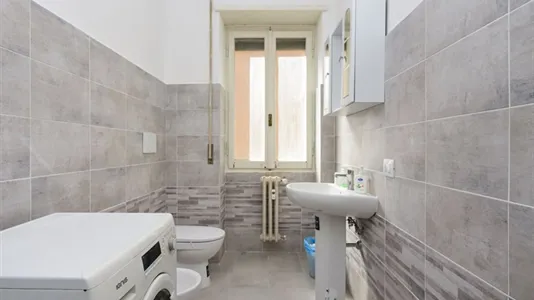 Rooms in Roma Municipio II – Parioli/Nomentano - photo 7