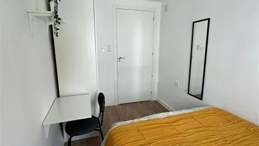 Rooms in Mislata - photo 5