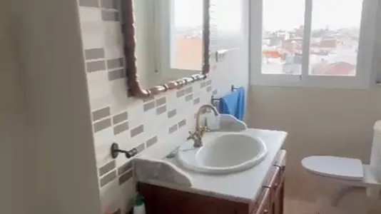 Rooms in Málaga - photo 6