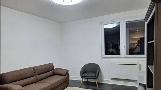 Apartments in Bobigny - photo 1