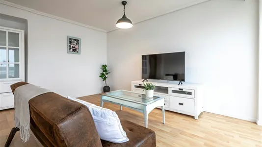 Apartments in Valencia Extramurs - photo 6