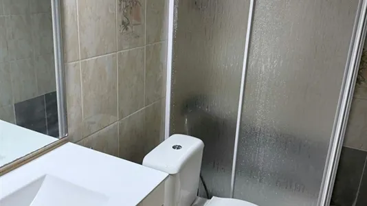 Rooms in Barcelona Sant Martí - photo 6