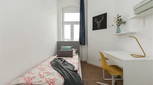Rooms in Berlin Charlottenburg-Wilmersdorf - photo 1
