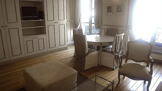 Apartments in Paris 1er arrondissement - photo 6