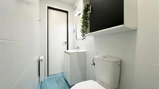 Rooms in Madrid Moncloa-Aravaca - photo 9