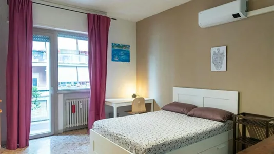 Rooms in Roma Municipio V – Prenestino/Centocelle - photo 1