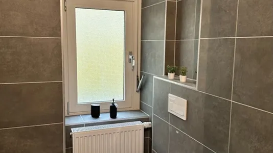 Rooms in Berlin Charlottenburg-Wilmersdorf - photo 5