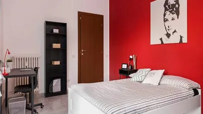 Room for rent in Corsico, Lombardia