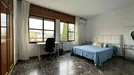 Room for rent, Granada, Andalucía, &lt;span class=&quot;blurred street&quot; onclick=&quot;ProcessAdRequest(11692960)&quot;&gt;&lt;span class=&quot;hint&quot;&gt;See streetname&lt;/span&gt;[xxxxxxxxxxxxx]&lt;/span&gt;