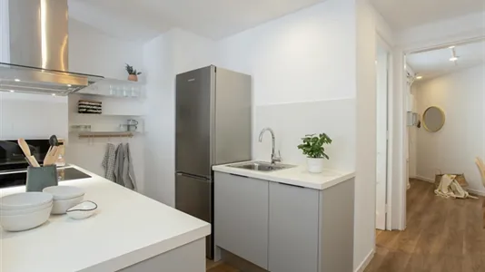 Apartments in Location is not specified - photo 8