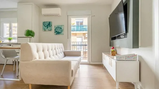 Apartments in El Fontanal - photo 1