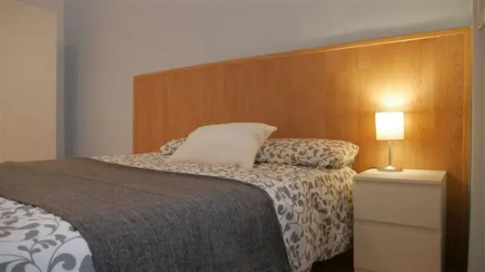 Rooms in Barcelona Eixample - photo 8