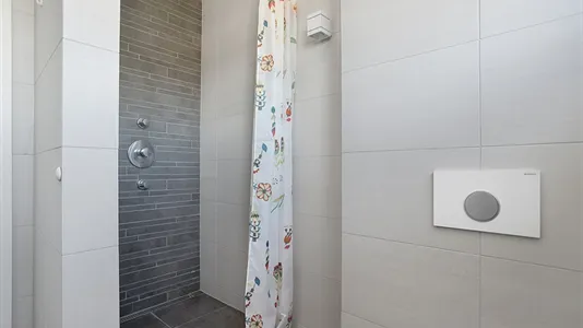 Rooms in Reykjavík Háaleiti - photo 7