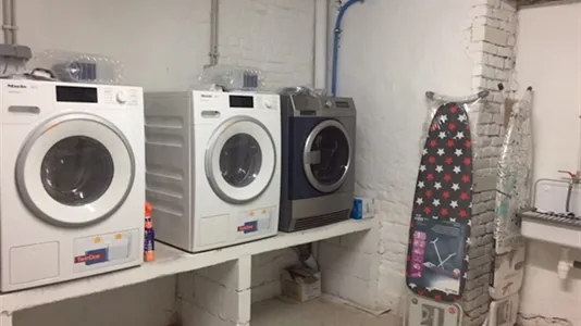 Rooms in Brussels Schaarbeek - photo 10