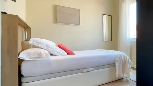 Rooms in Madrid Chamberí - photo 6