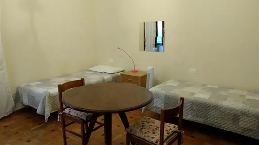 Rooms in Florence - photo 8
