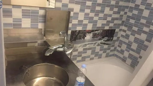 Rooms in Barcelona Sants-Montjuïc - photo 10