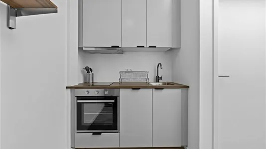 Rooms in Berlin Mitte - photo 7