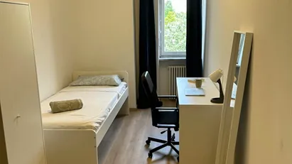 Room for rent in Turin, Piemonte