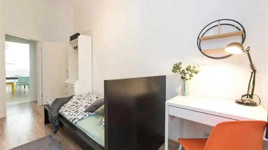 Rooms in Berlin Charlottenburg-Wilmersdorf - photo 2