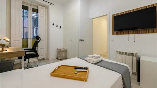 Rooms in Madrid Chamberí - photo 9