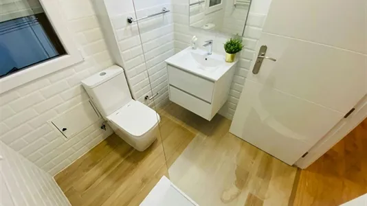 Rooms in Madrid Puente de Vallecas - photo 9