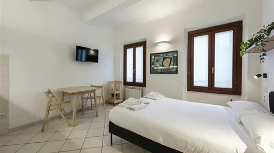 Apartments in Florence - photo 2