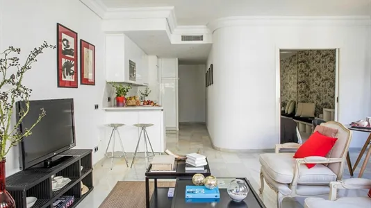 Apartments in Madrid Chamberí - photo 4