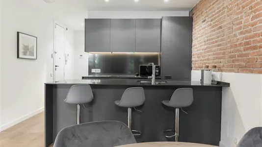 Apartments in Barcelona Eixample - photo 7