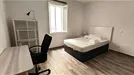 Room for rent, Madrid Retiro, Madrid, &lt;span class=&quot;blurred street&quot; onclick=&quot;ProcessAdRequest(7750787)&quot;&gt;&lt;span class=&quot;hint&quot;&gt;See streetname&lt;/span&gt;[xxxxxxxxxxxxx]&lt;/span&gt;