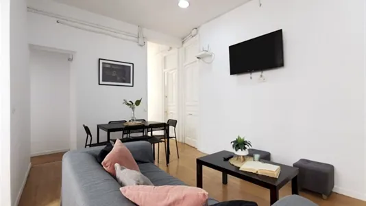 Rooms in Madrid Centro - photo 5