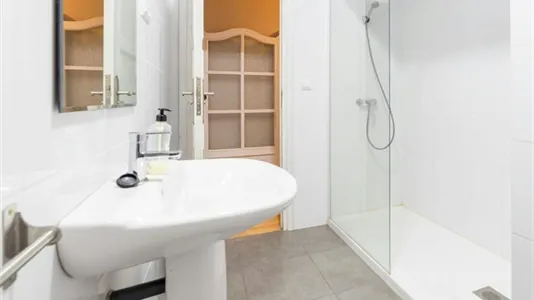 Rooms in Valencia Extramurs - photo 7
